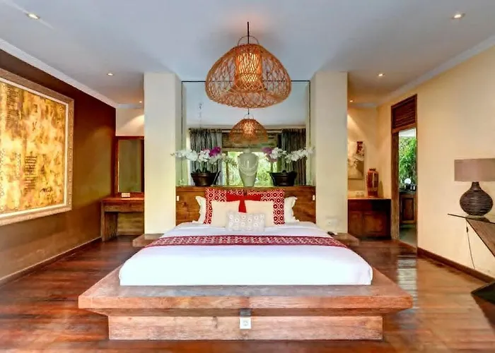 Luxury Private Pool In Villa *