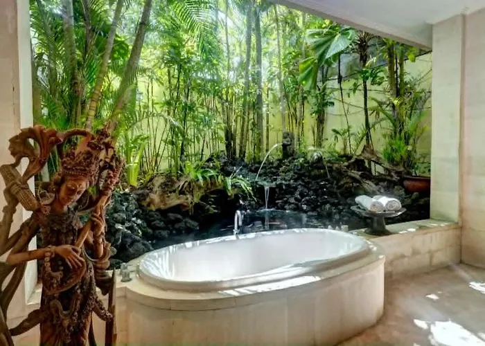 Luxury Private Pool In Villa *